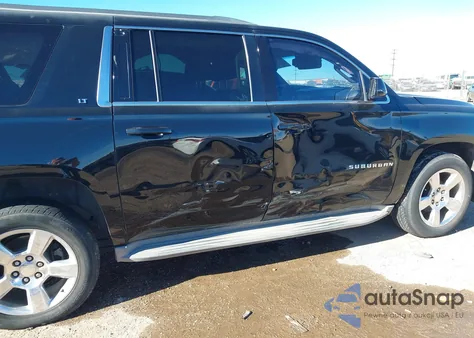 2015 Chevrolet Suburban 1500 Lt z USA, uszkodzony, nr VIN 1GNSCJKC0FR293455